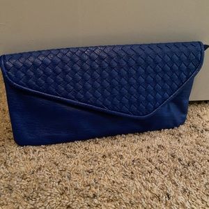 Blue clutch